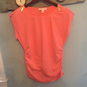 Cap sleeve coral top